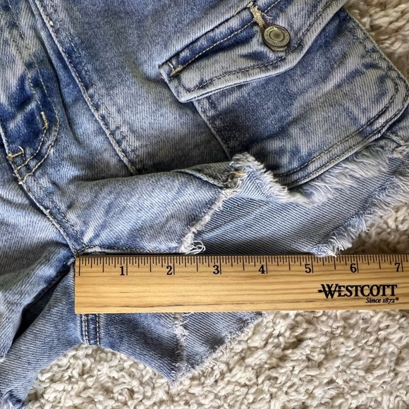 Juniors size 0 So High Rise Shortie Jean Shorts NWT - Picture 5 of 5